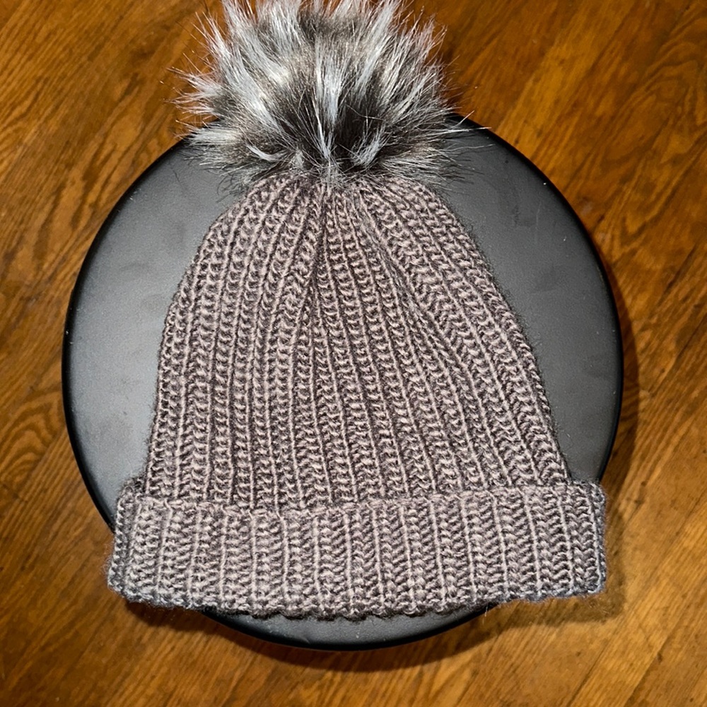 Puff Pom Beanie